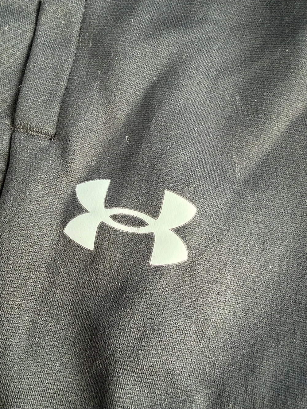 Boy’s Under Armour Joggers. Size Small. Like New Condition.